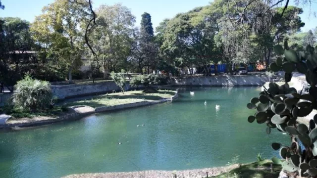 La laguna del Parque de la Biodiversidad se convierte en refugio de la fauna en la ciudad