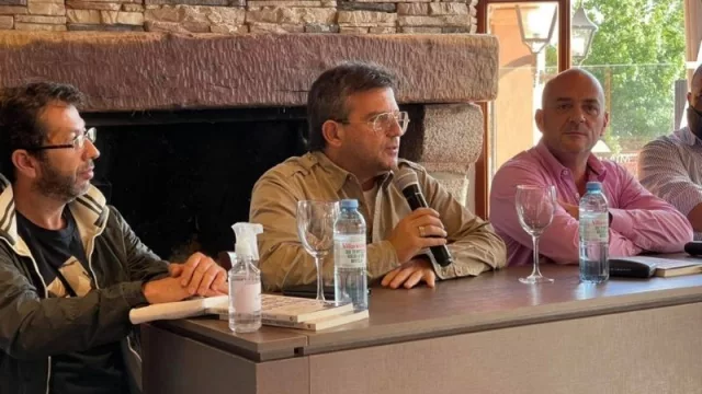 Anuncian la creación de una universidad destinada a trabajadores bancarios 