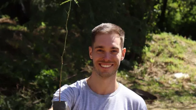 Salvar el planeta está a un click: reforestá Córdoba con la fábrica de árboles Baum (plantás uno digital y se transforma en uno real)