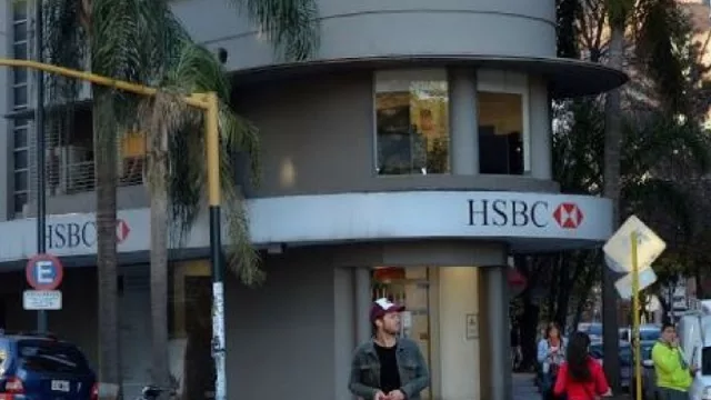 HSBC marca el camino: menos sucursales físicas en el futuro de los bancos
