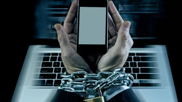 Conciliación laboral, desconexión digital y trabajo decente (no a la conectividad permanente)