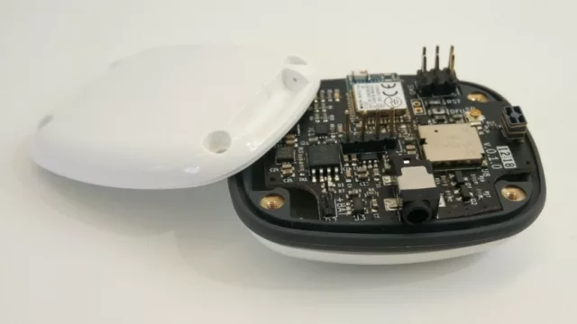 Llegó Oliver, hardware y una aplicación para estadísticas de futbolistas juveniles (o amateurs)