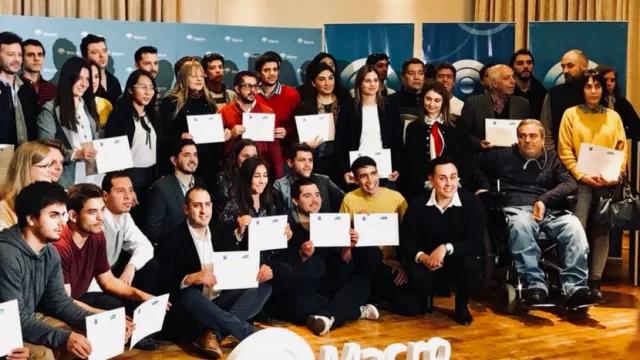 Quiénes son los emprendedores cordobeses que fueron premiados por Macro (programa Naves)