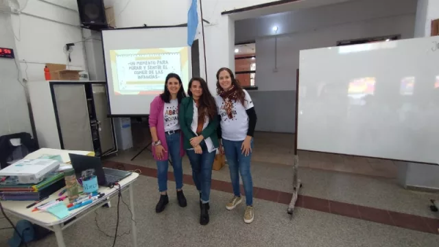 Costa Sacate se capacita en alimentación saludable (y etiquetado frontal)