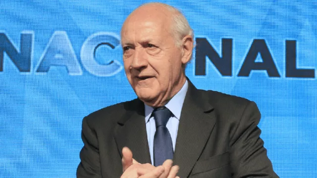 Lavagna ya dio el visto bueno para que trabajen en su candidatura