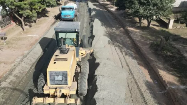 291 cuadras de la zona noroeste ya no serán de tierra: la Municipalidad de Córdoba inició las obras de pavimentación