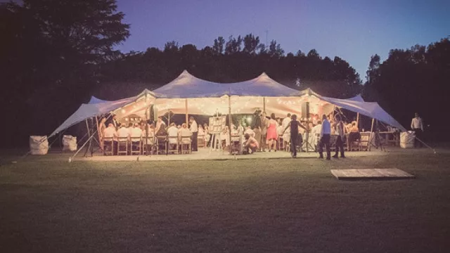 Atención eventeros: ya está en Córdoba la representación de las carpas beduinas (más cool y prácticas)