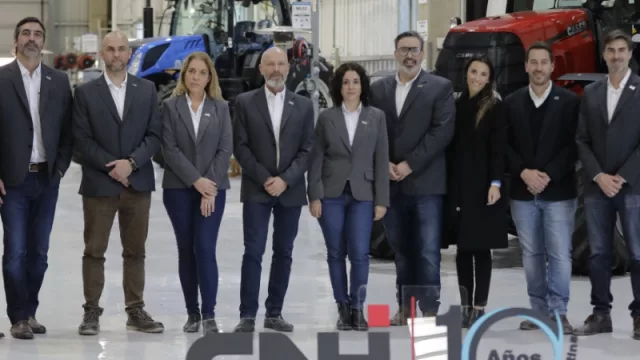 CNH Industrial cumple 10 años en Córdoba (US$ 230 millones invertidos y la conectividad con IA como eje a futuro)