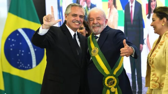 Alberto Fernández se reúne con Lula, cierra acuerdos con Bolivia y lanza críticas a la UE