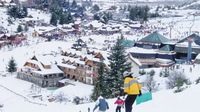 Contentos con la nieve: se presentó la temporada de invierno 2018 de los 7 principales centros de esquí del país