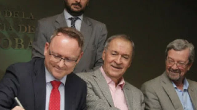 Mientras coquetea con IAG y Lufthansa, Norwegian ratificó que en algún momento comenzará la operación en el país