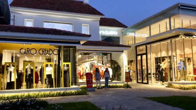 Starbucks ficha en Carrasco su tercer local