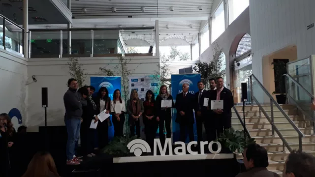 Banco Macro premió a los emprendimientos salteños que ganaron la competencia NAVES