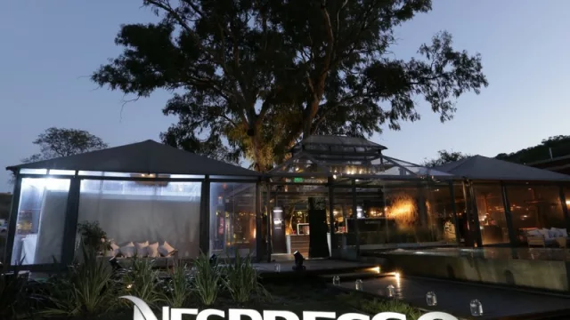 Con su pop-up store en Nuevocentro, Nespresso quiere saltar del 7% al 30% en su penetración de hogares foco