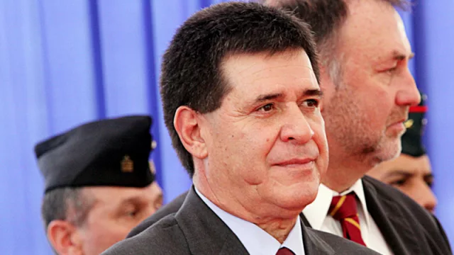 No consiguen cuórum para aceptar renuncia de Cartes