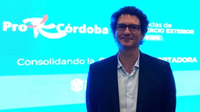 Mayer admite que el gobierno no tiene herramientas para que las pymes se financien debajo del 40% (con suerte)