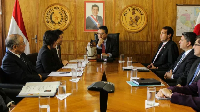 Empresarios firman convenio para aumentar sus inversiones en Paraguay