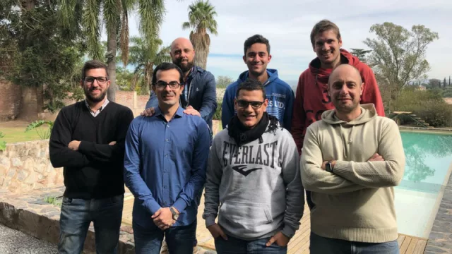 Damian Barberá, Damián González, Sebastian Lescano, Lucas Astrada, Sergio Cusmai (team leader), Luca Capparelli y Alejandro Coggiola, creadores y “managers” de Alfred.