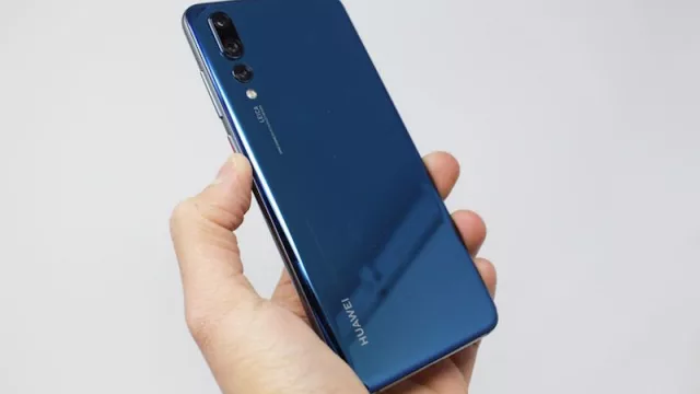 Huawei comienza a levantar su muralla en UY de la mano del P20
