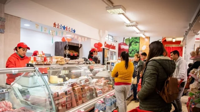 Incertidumbre, desazón y zozobra entre empresarios y comerciantes del interior tras la corrida cambiaria ¿qué va a pasar?