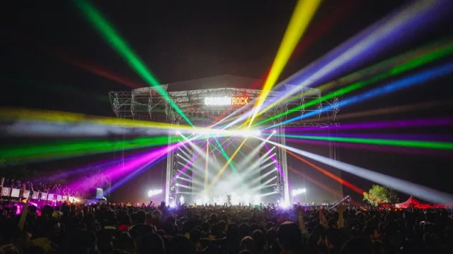 Cosquin Rock 2024: preventa agotada (con Fanatic a $ 350.000) y sponsors felices (Quilmes, Coca, Branca, BBVA, Sancor y Avalíán ya están adentro)