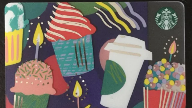 Uno de los diseños de tarjeta a elección del cliente