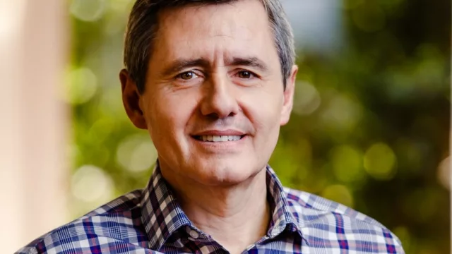 Cuando llenás el tanque el 40% son impuestos (YPF dejó de ser el Boca de las naftas)