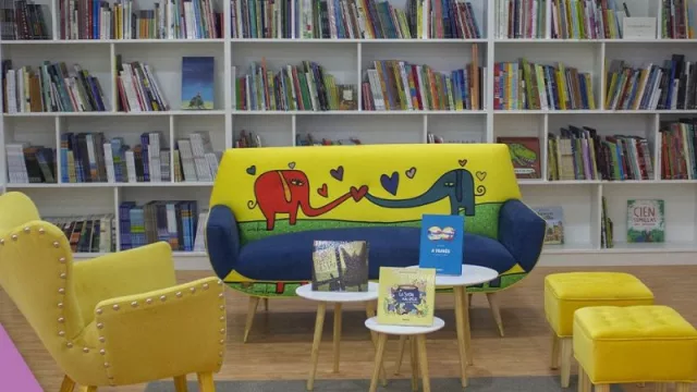 El Árbol Amarillo: más que una librería, un espacio cultural (el espacio destinado a la literatura infantil y juvenil)