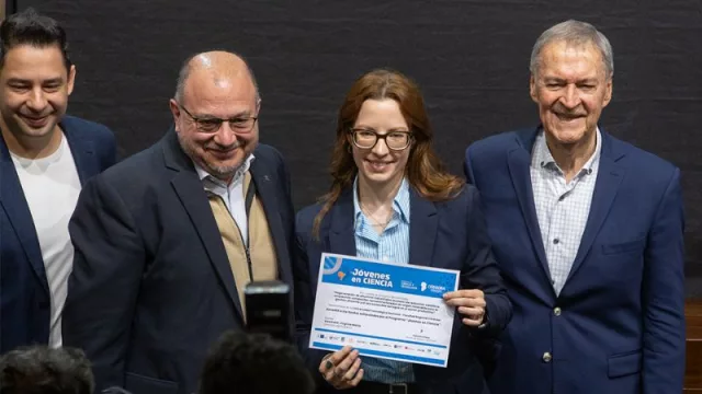 Duplican financiamiento provincial para 122 proyectos de investigadores menores de 35 años.