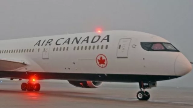 Llegó el primer vuelo directo de Toronto a Buenos Aires