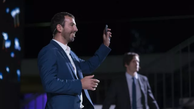 Brunto Drobeta, Head Mobile Division, presentó el nuevo Galaxy S9
