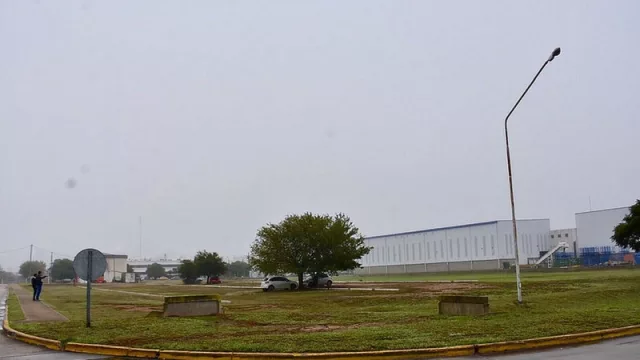 La Municipalidad cedió predio a la Fundación Eco Inclusión, para reciclar botellas plásticas