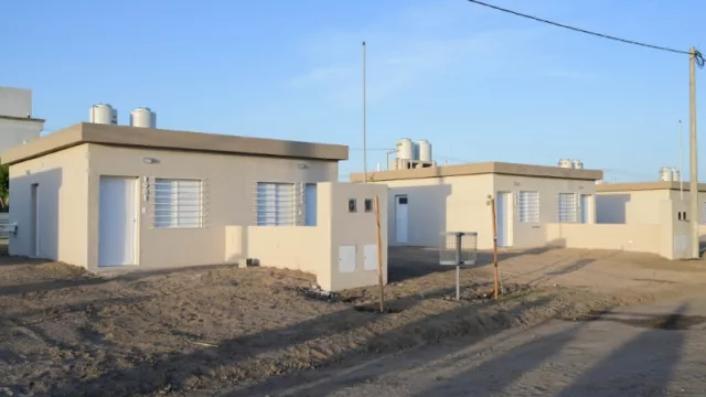 Programas habitacionales municipales inyectaron 317 millones de pesos a la economía local