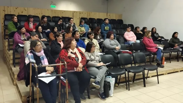 INCUNEG de Colonia Caroya lanzó su nuevo cohorte de incubación (medio centenar de interesados en formalizar sus negocios)