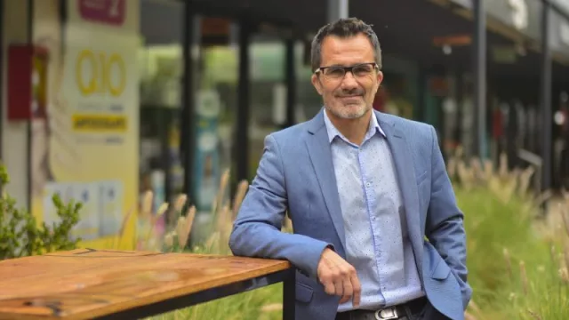 16, 17… ¡18! La consultora 384 llega a Colombia (es la sucursal N° 18 en el mundo): antes de fin de año abrirán una más en México