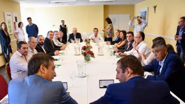 Gran Córdoba: Mestre y otros siete intendentes firmaron con Nación un convenio de planificación