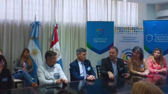 Más inclusión en las escuelas municipales: se presentó el proyecto “Córdoba Edu Accesible: rampas digitales”