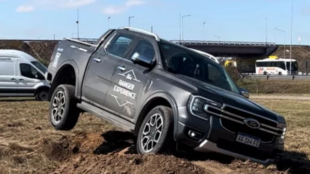 De la mano de Montironi pasó por Córdoba el Ranger Experience (más de 200 clientes pudieron probar la pick up más vendida de agosto)