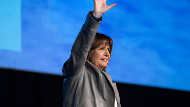 Bullrich hace la punta y confirma su presencia en el Coloquio Industrial de Córdoba el jueves (Milei y Massa también están invitados)