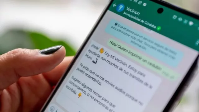 El canal de Whatsapp Municipal ya resolvió más de 91 mil consultas: el 80% a través del bot de respuesta automática