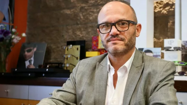 LGI fabricará anteojos de titanio para 2019 (serán los primeros de Sudamérica)