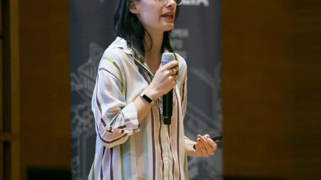 Ellas (aunque pocas) también saben de C++, Pyhton y SQL (16% de los estudiantes de programación son mujeres)