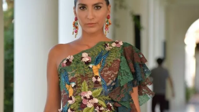 El diseñador Javier Saiach pasó por Córdoba a mostrar su alucinante colección