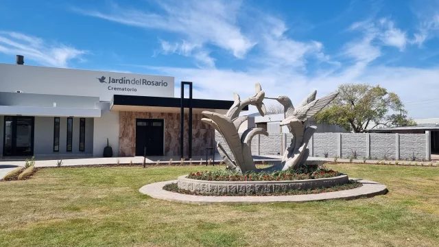 Con una ubicación estratégica, se inauguró el primer "Crematorio Cooperativo" del país