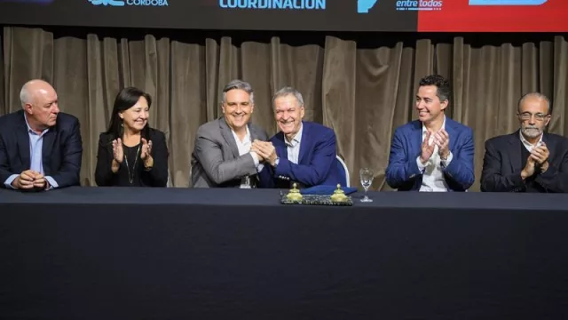 El Gobierno provincial lanzó un programa para impulsar la creación y consolidación de clústeres