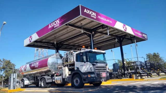 Axion inaugura una aeroplanta de vanguardia en Córdoba (en la que invierte 1 millón de dólares)