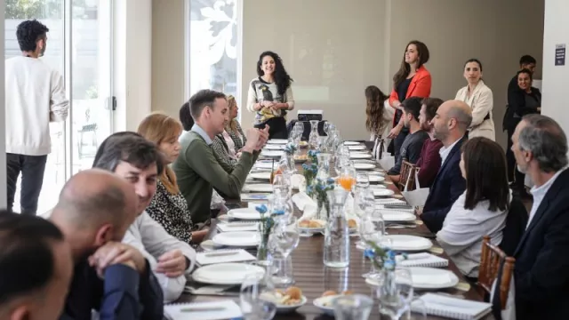 La mesa de las Finanzas (Foto: Álvaro Corral)