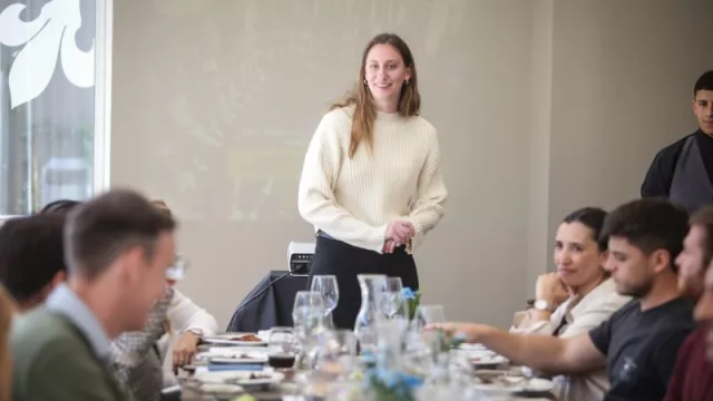 Sofía Bianco de Rindo, la consultira que ameniza cada almuerzo. (Foto: Álvaro Corral).
