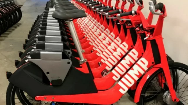 ¡Uber va por más! Adquirió una startup de alquiler de bicicletas