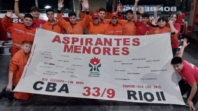 Todo el país, en Río Segundo: con la ilusión de ser bombero (y de aprender jugando)